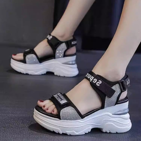 Damen Wedge-Sandalen mit elastischen Riemen und rutschfestem Fußbett EB
