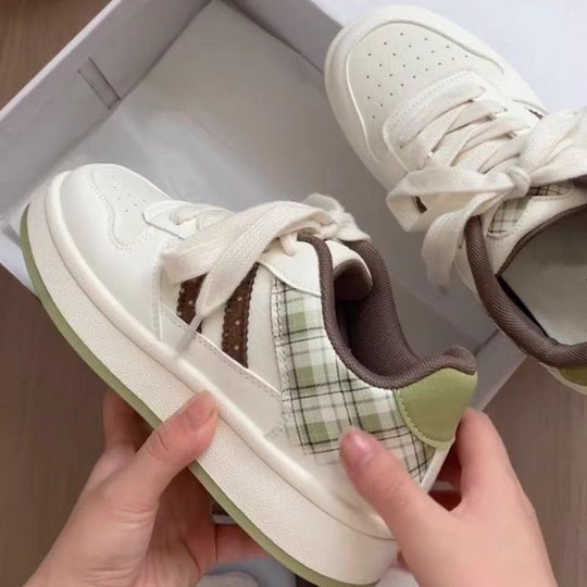 Damen Komfortable Sneakers mit modischem Karomuster EB