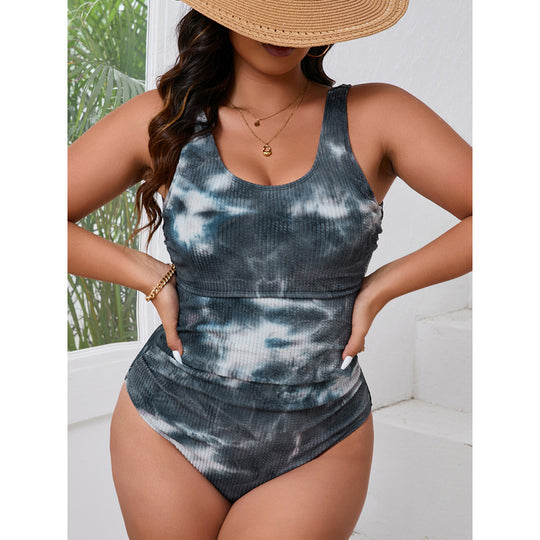 Damen Einteiler Badeanzug mit modischem Tie-Dye-Design und figurumspielendem Schnitt EB