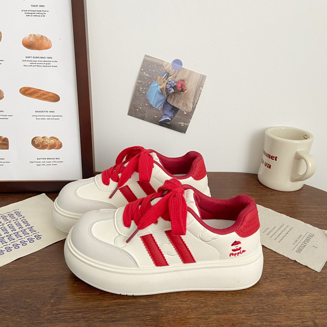 Damen Plattform-Sneaker mit verspielten Design-Details und bequemer Dämpfung EB