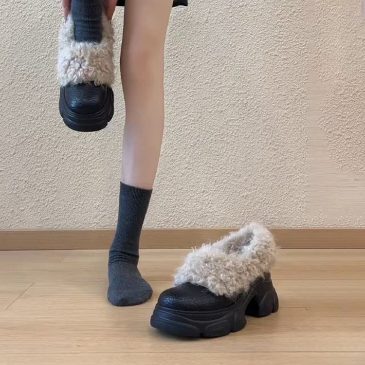 Damen Flauschige Hausschuhe mit robuster Sohle und wärmendem Innenfutter EB