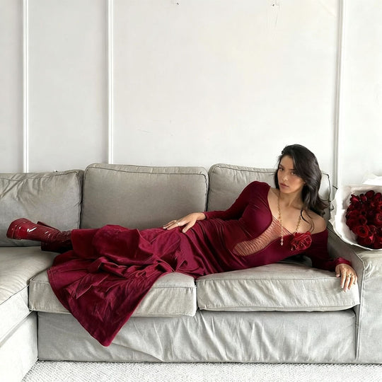Damen figurbetontes Maxikleid mit Schnürung und floralem Detail EB