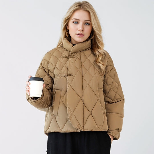 Damen gesteppte Jacke mit hohem Kragen und praktischen Druckknopfdetails EB