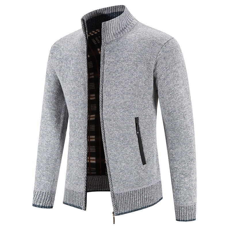 Herren Strickjacke mit hohem Kragen und praktischen Reißverschlusstaschen EB