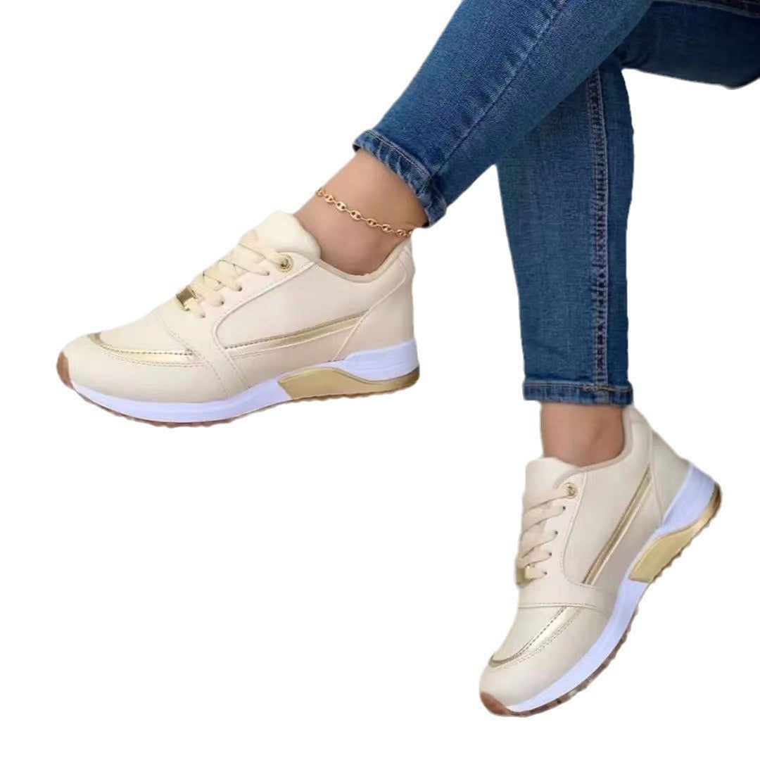 Damen Sportliche Sneakers mit modischem Metallic-Detail und rutschfester Sohle EB