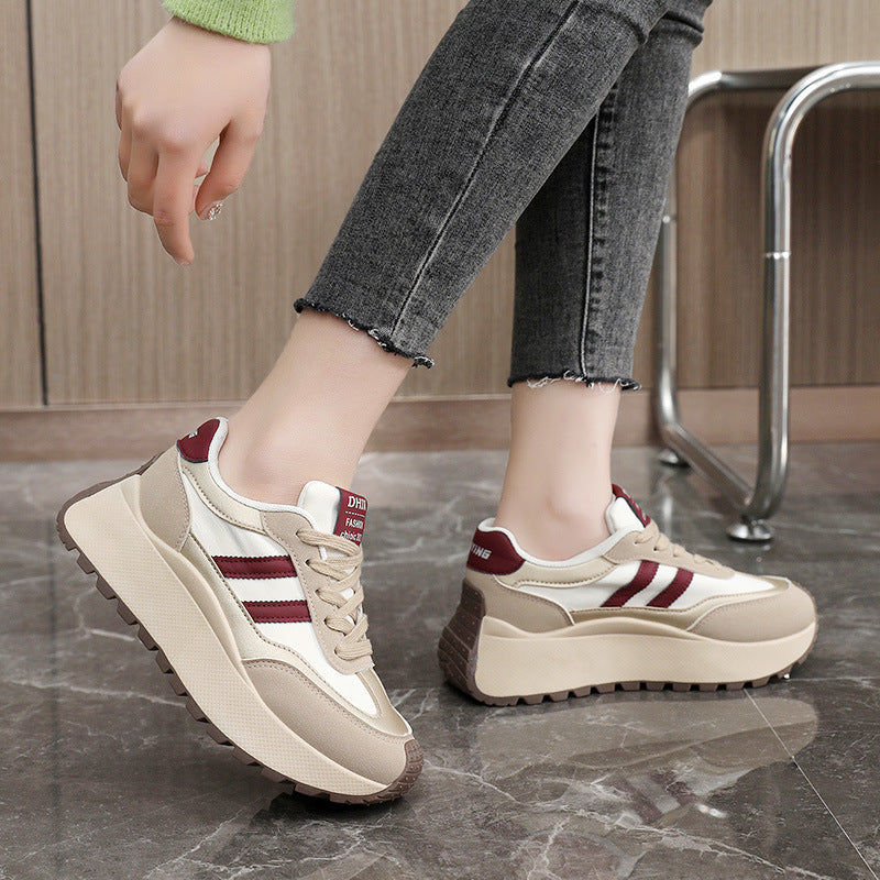 Damen Plateau Sneakers mit ergonomischem Dämpfungssystem und modischem Design EB