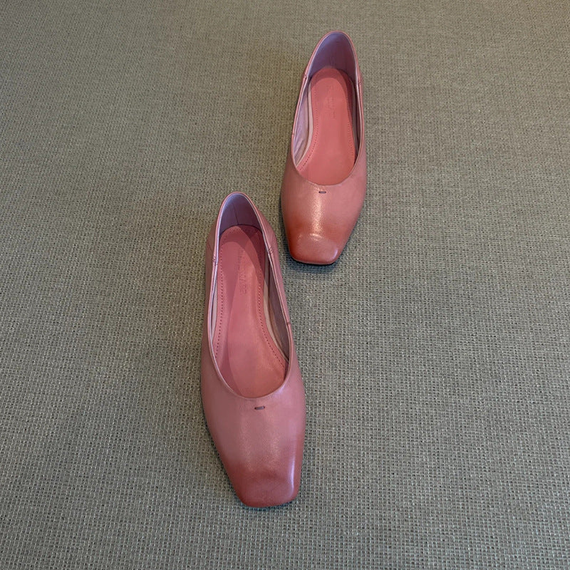 Damen Elegante Flachschuhe mit modischer quadratischer Zehenpartie und hochwertiger Lederverarbeitung EB