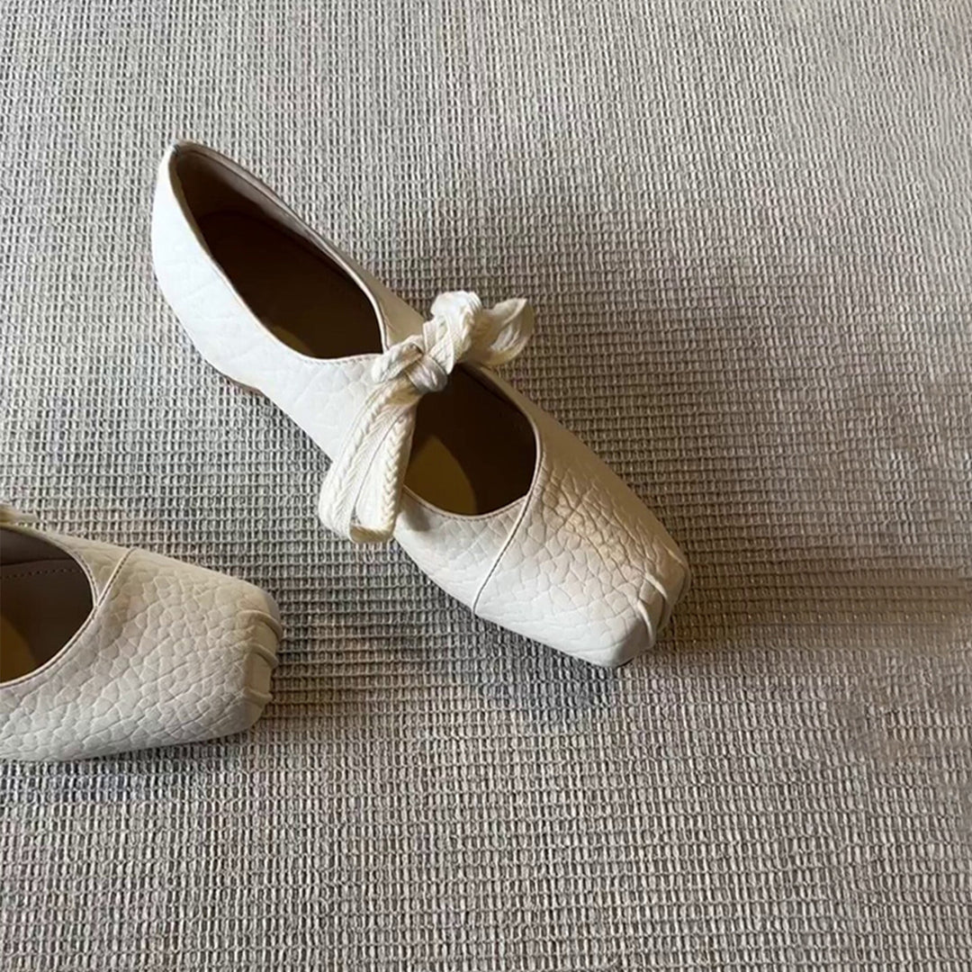 Damen Ballerinas mit trendy Lochmuster und weichem Innenfutter EB