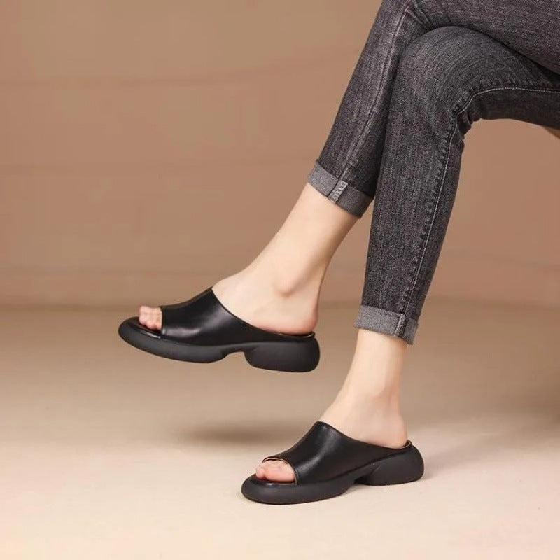 Damen Komfortable Mules mit elegantem Schnitt und rutschfester Sohle EB