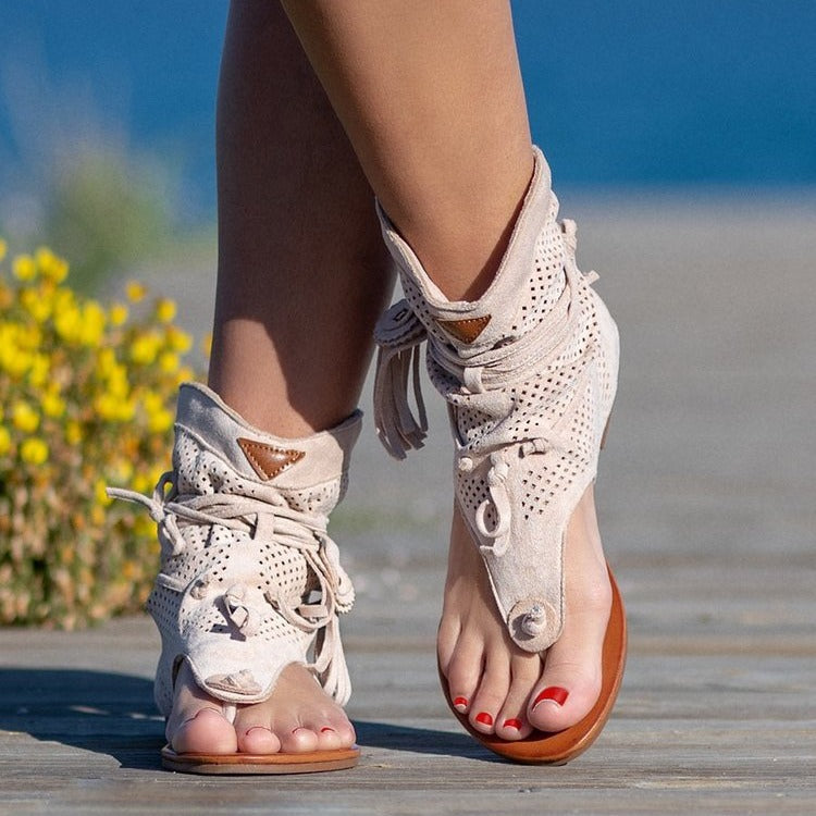 Damen modische Clogs mit atmungsaktiver Perforation und trendiger Schnürung EB