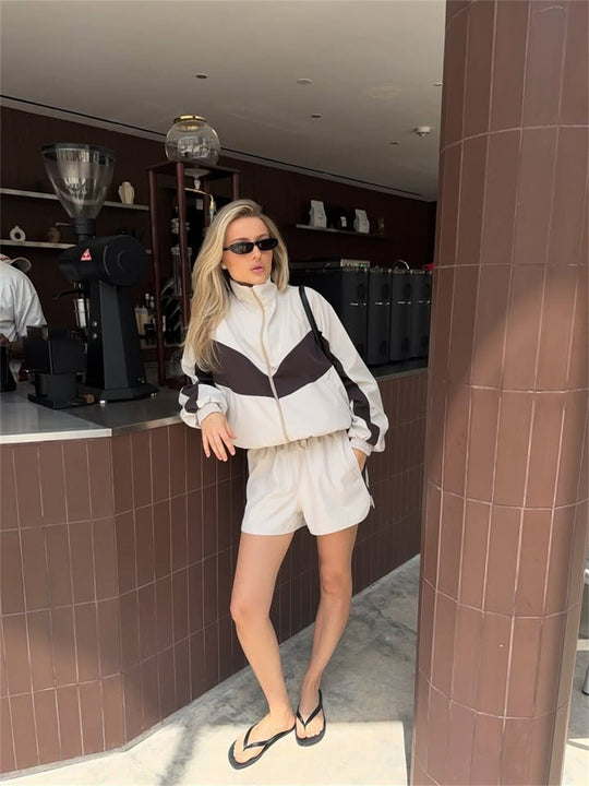 Damen nan lässiges Athleisure-Set mit windabweisender Kurzjacke, Stehkragen und elastischen Highwaist-Shorts EB
