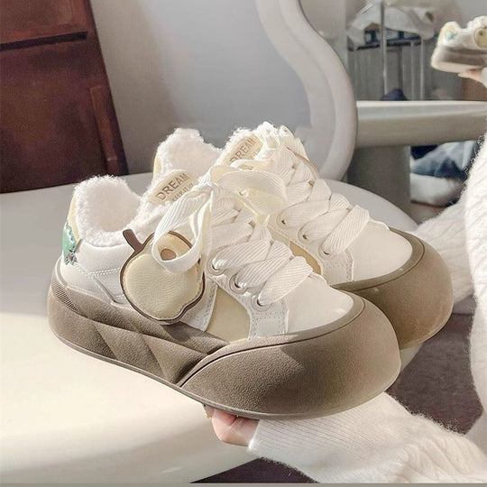 Damen Sneakers mit kuscheligem Innenfutter und modischer Schnalle EB