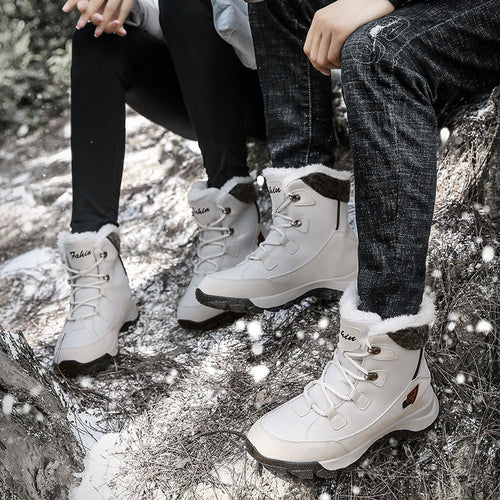 Damen Winterboots mit isolierendem Warmfutter und rutschfester Sohle EB