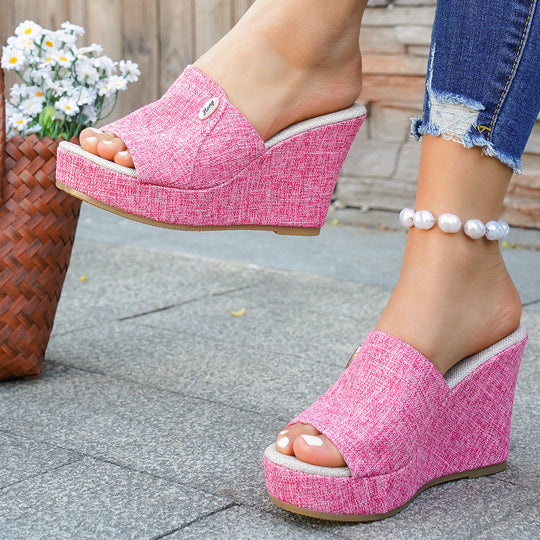 Damen Wedge-Pantolette mit modischem Schnitt und komfortabler Fußbettung EB