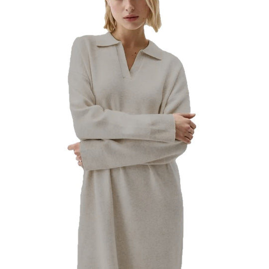 Damen Übergröße Strickkleid mit modernem Polokragen und langen Ärmeln EB