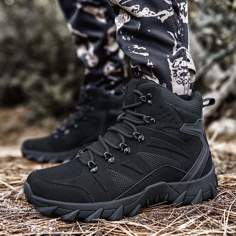 Herren Trekking-Stiefel mit atmungsaktiver Mesh-Oberfläche und griffiger Gummisohle EB