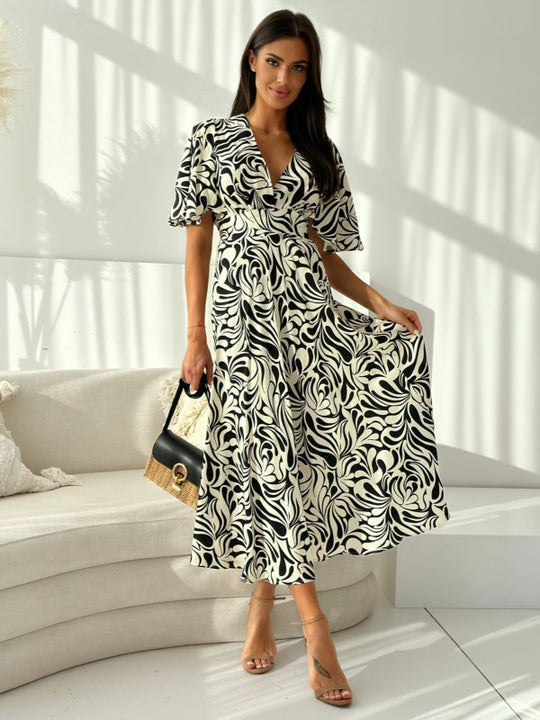 Damen Wickelkleid mit floralem Design EB