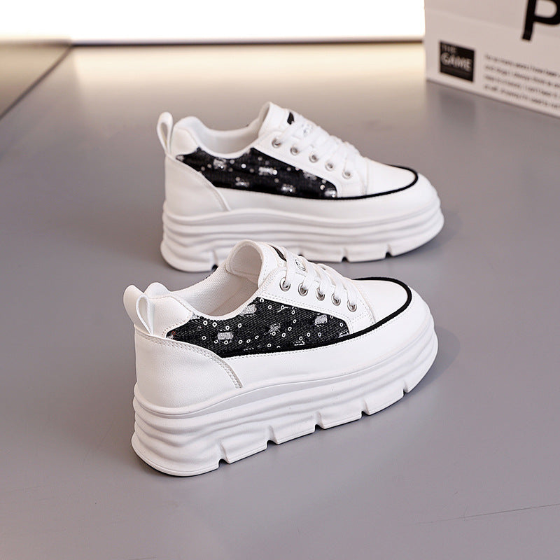 Damen Plattform Sneaker mit modischem Denim-Akzent und rutschfester Sohle EB