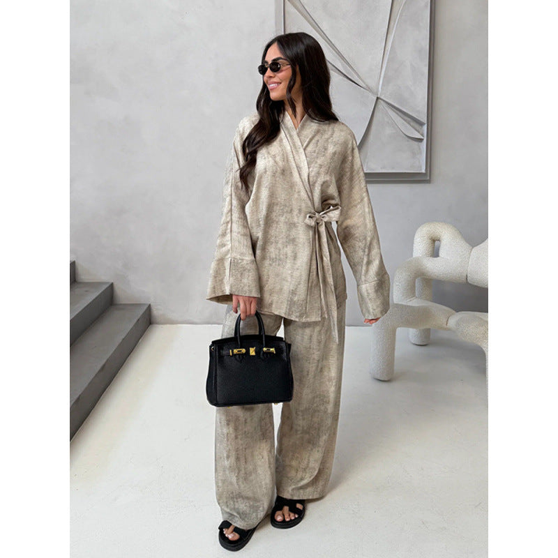 Damen Elegantes Jumpsuit mit taillierter Silhouette und lässigem Gürtel EB