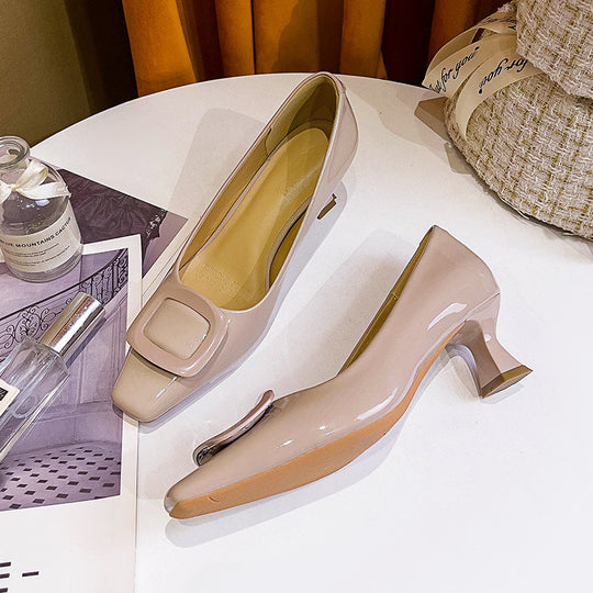 Damen elegante Pumps mit schickem Schmuckdetail und komfortablem Absatz EB