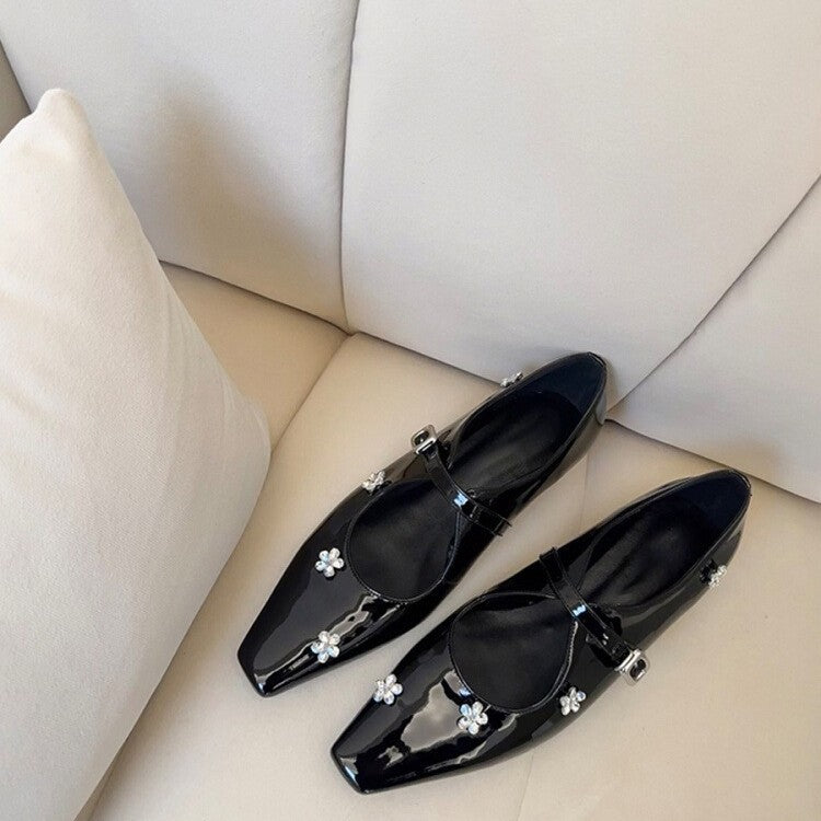 Damen Ballerina-Schuhe mit floralem Schmuckdetail und elegantem Riemendesign EB