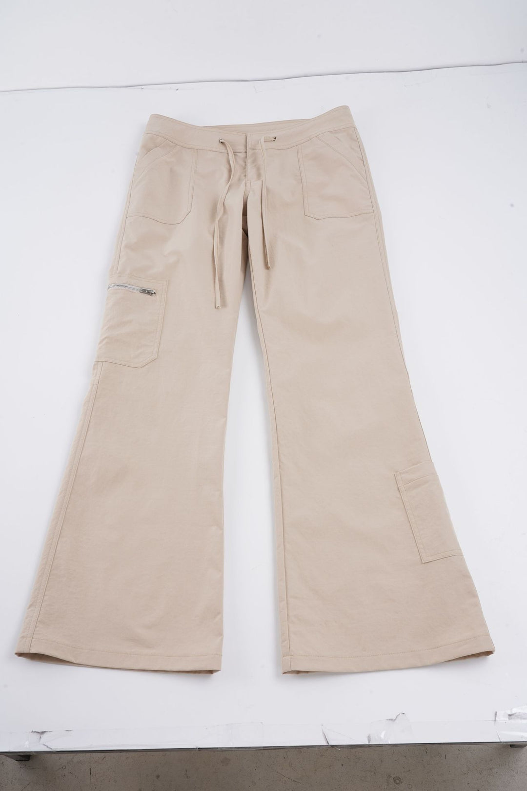 Damen bequeme Cargo-Hose mit elastischem Bund und praktischen Seitentaschen EB