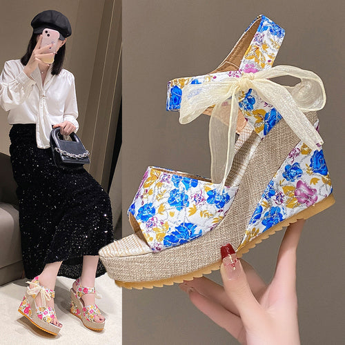 Damen Wedge-Sandalen mit floralem Druck und transparenter Schleifenverzierung EB