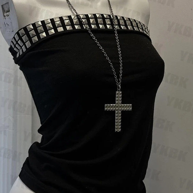 Damenrock mit spitzem Design und Nietenbesatz EB