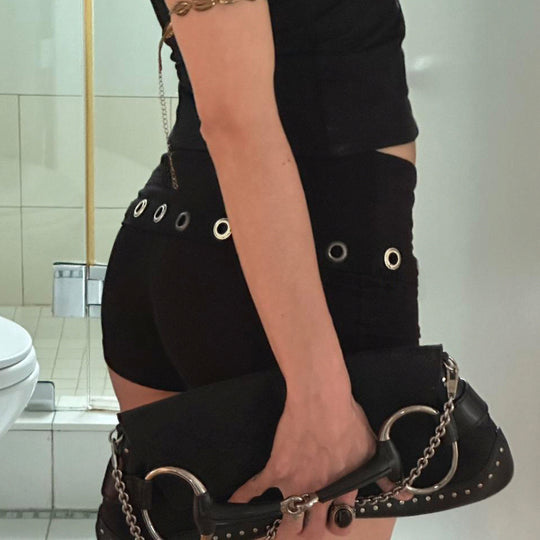 Damen Modische Shorts mit dekorativen Ösen EB