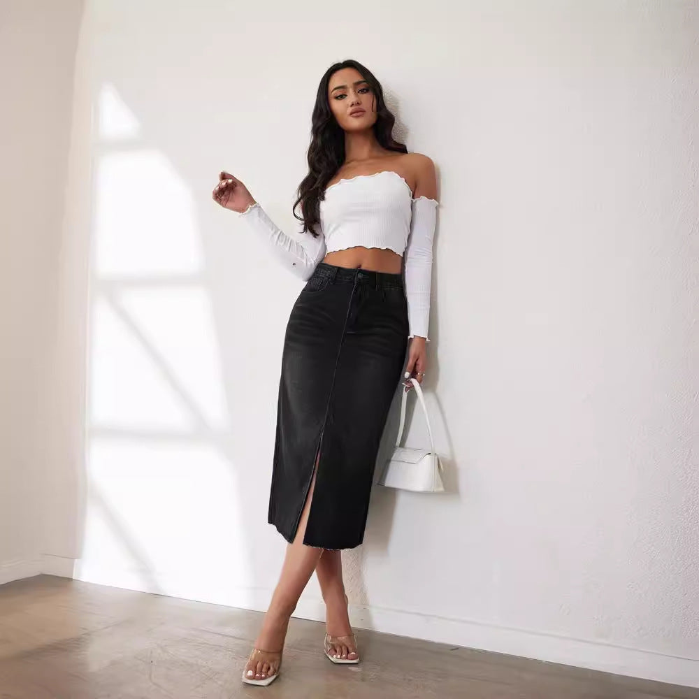 Damen Jeansrock im modernen Midi-Stil mit seitlichem Schlitz und hochgezogenem Saum EB