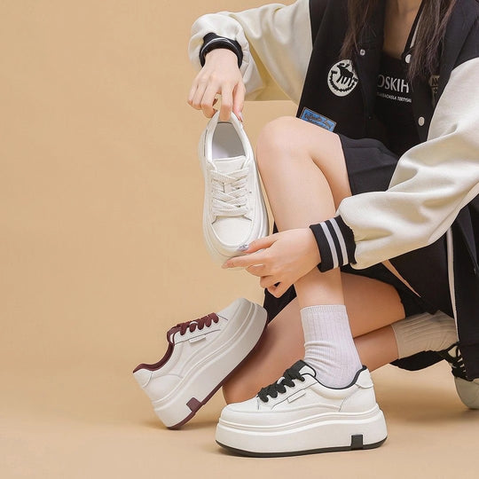 Damen Chunky Sneakers mit hohem Plateau und strapazierfähiger Verarbeitung EB