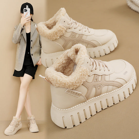 Damen High-Top Sneakers mit kuscheligem Innenfutter und robustem Sohlenprofil EB