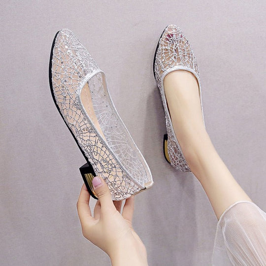 Damen elegante Ballerinas mit glitzernder Spitze und geschmackvollem Absatz EB