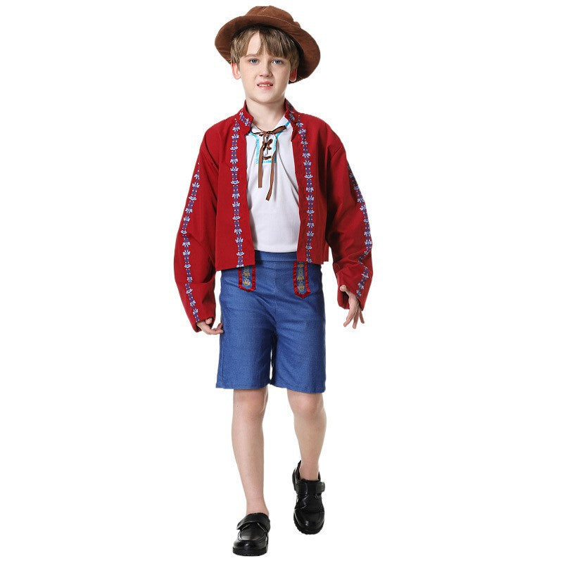 Damen Trachtenoutfit mit Details und traditionellem Charme EB