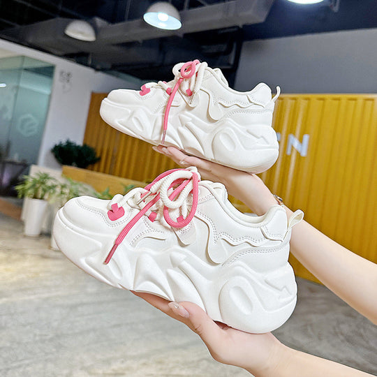 Damen Chunky Sneakers mit innovativem Design und atmungsaktiver Obermaterialstruktur EB