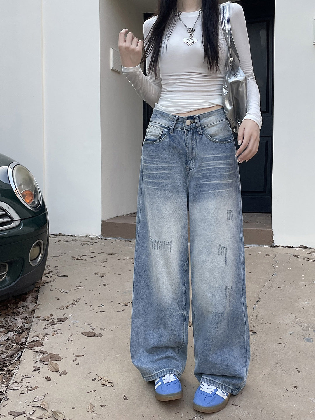 Damen Weite Baggy-Jeans mit modischem Used-Effekt und hohen Taschen EB
