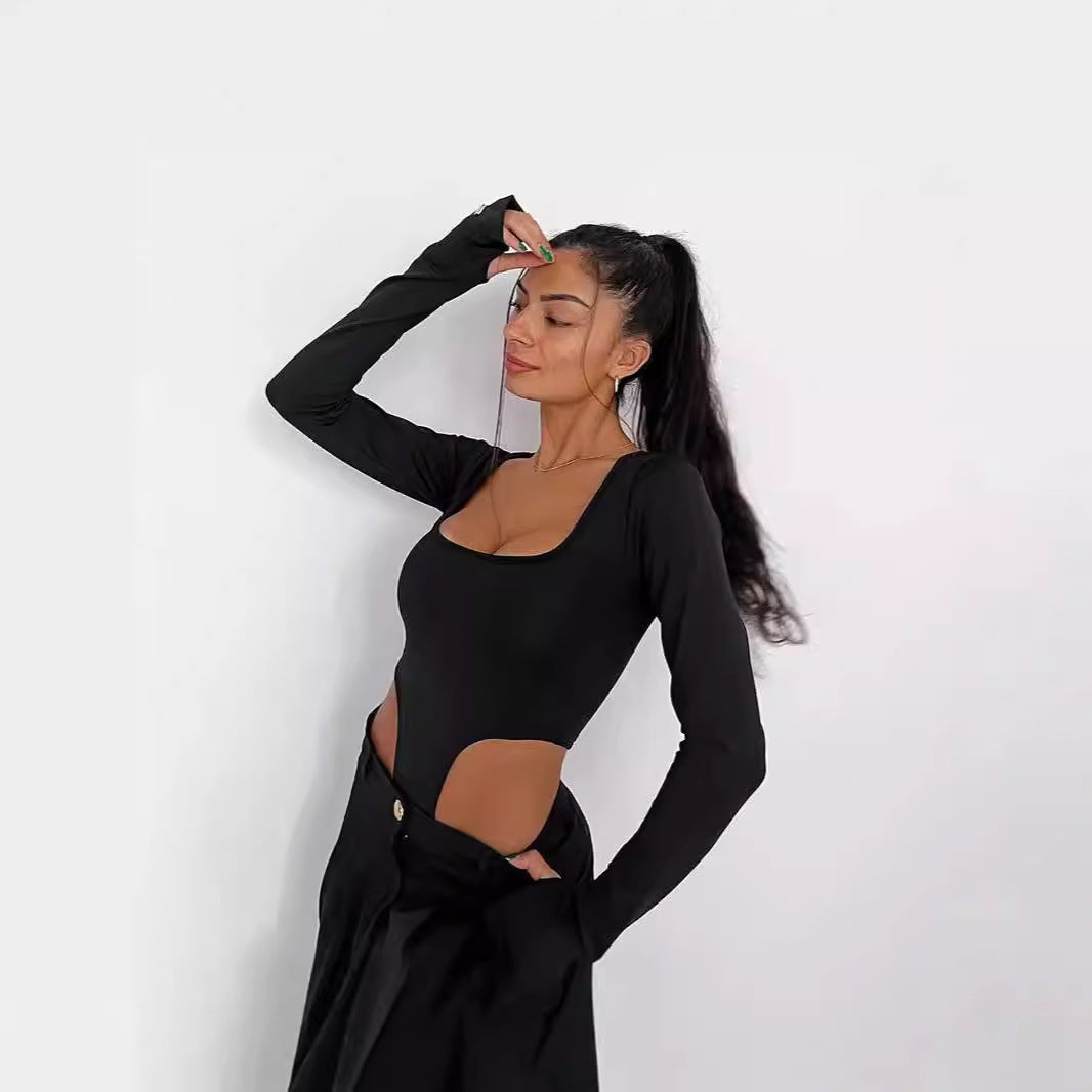 Damen Figurbetontes Bodysuit mit kreativen Cut-Out-Details und langen Ärmeln EB