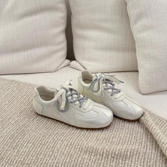Damen Sportliche Sneakers mit weichem Obermaterial und rutschfester Sohle EB
