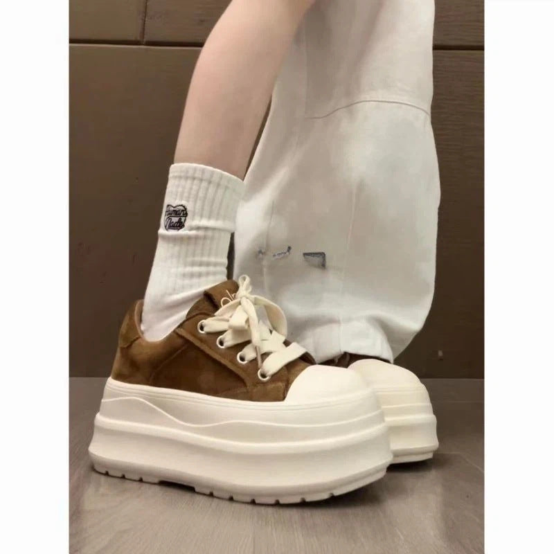 Damen Modische Plateau Sneakers mit weicher Sohle und lässigem Design EB