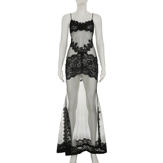 Damen Elegantes transparentes Spitzen-Nachtkleid mit verführerischen Akzenten EB