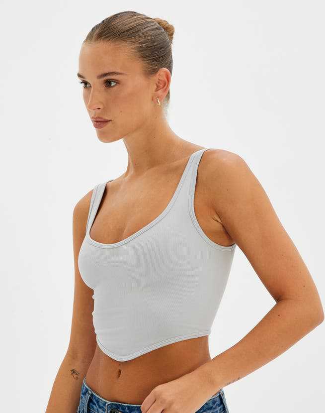 Damen Crop-Top mit feiner Rippstruktur und tiefem Rundhalsausschnitt EB