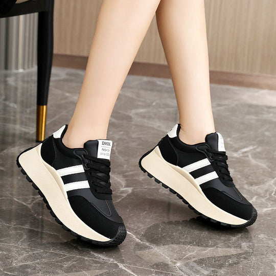 Damen Sportliche Sneakers mit modernem Design und dämpfender Laufsohle EB