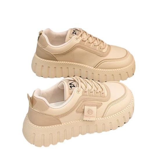 Damen Sportliche Plateau-Sneaker mit rutschfester Sohle und atmungsaktivem Obermaterial EB