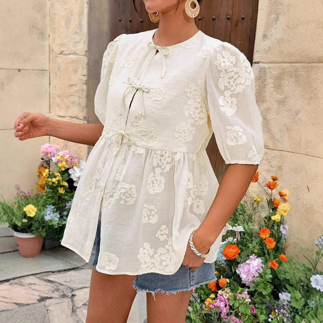 Damen verspieltes Oberteil mit floralen Details EB