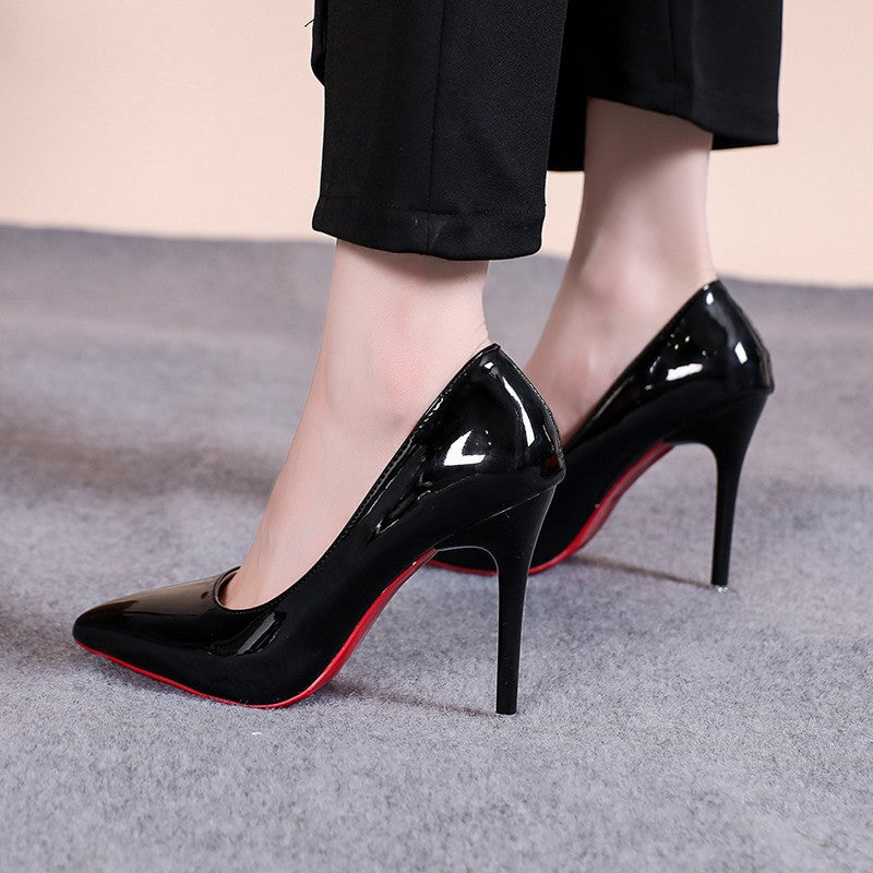 Damen elegante spitze Lackpumps mit hohem Absatz EB