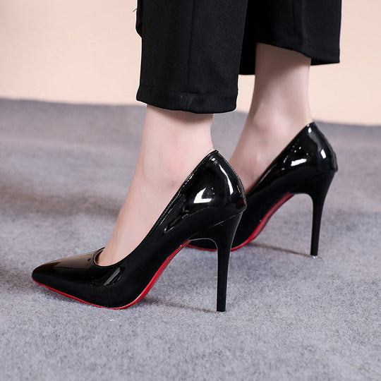 Damen elegante spitze Lackpumps mit hohem Absatz EB