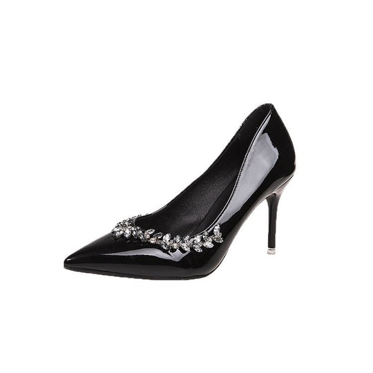 Damen Spitzenpumps mit funkelndem Schmuckdetail EB