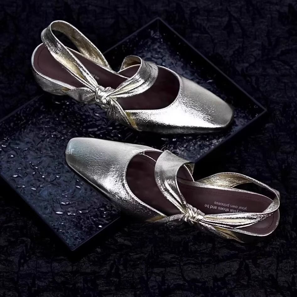 Damen Slingback-Pumps mit eleganter Schleifenverzierung und glänzender Oberfläche EB