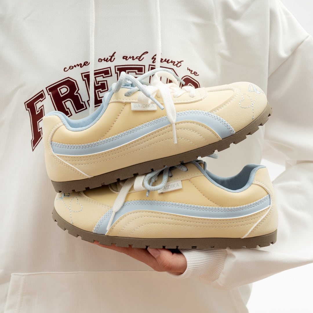 Damen Sneakers mit atmungsaktiven Eigenschaften und rutschfester Sohle EB