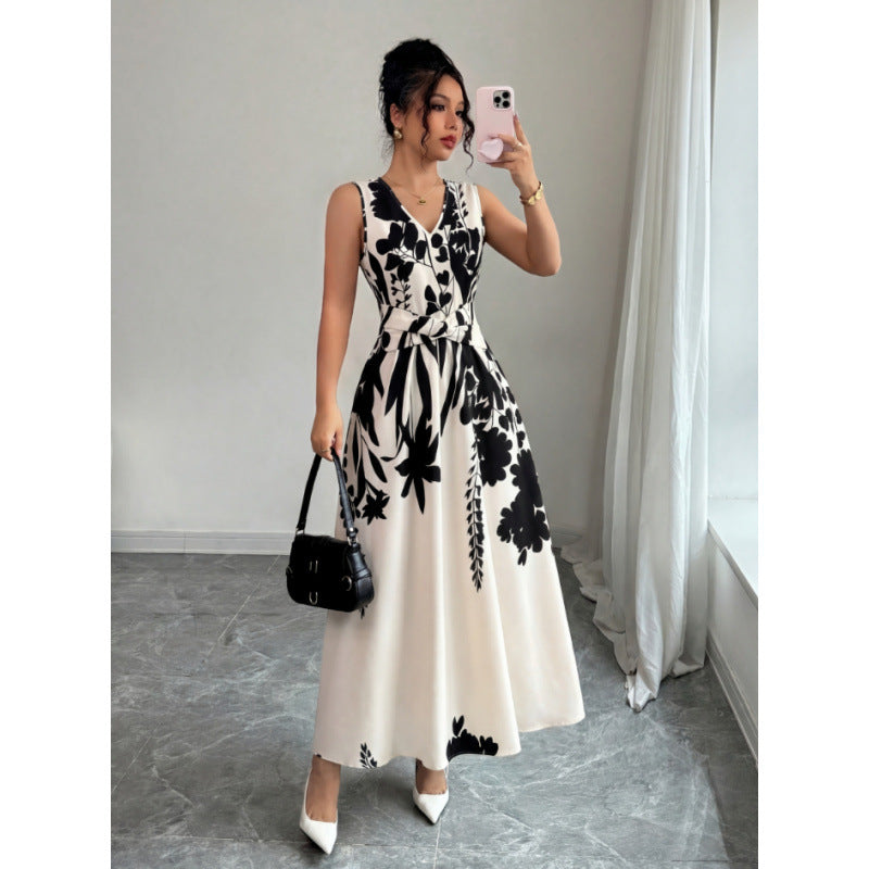 Damen Maxikleid mit floralem Design und taillierbarem Gürtel EB